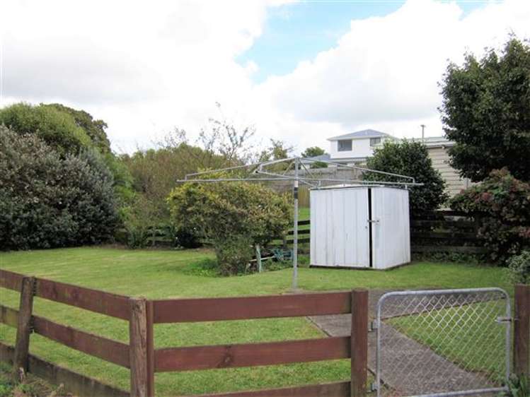 22 Towers Street Paeroa_21