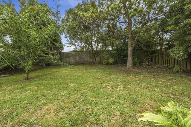 75 Totaravale Drive Totara Vale_2