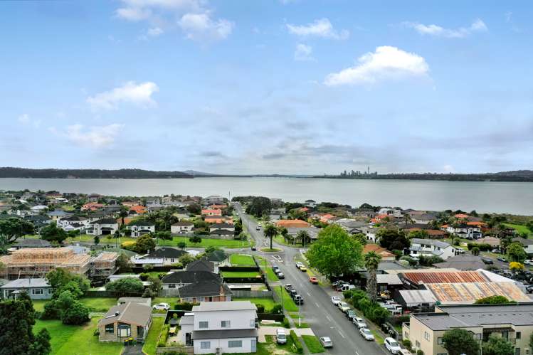14 Harbour View Road Te Atatu Peninsula_31