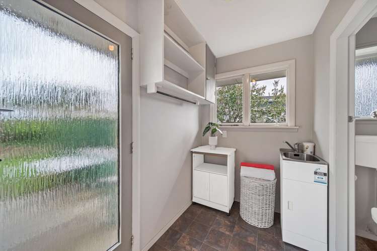 47 Frensham Crescent Woolston_10