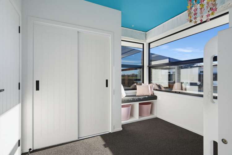 89 Daelyn Drive Richmond_24