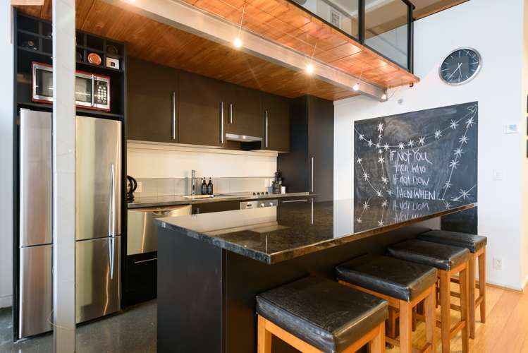 116/107 Thorndon Quay Pipitea_3