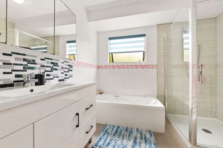 1/11 Forsythe Place Massey_11