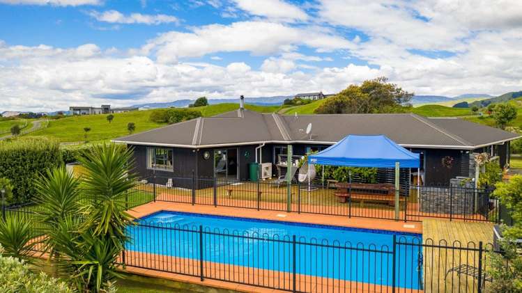 171 Derham Road Te Horo_5