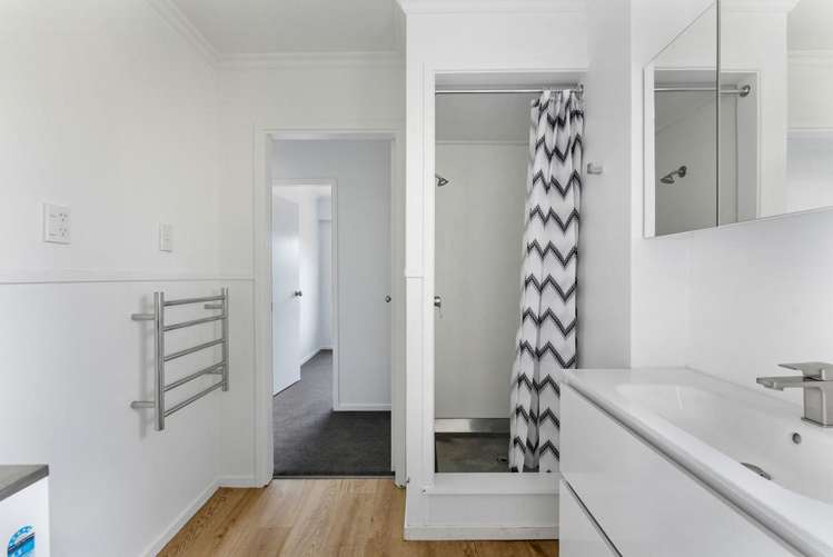 24b & 24c Omata Road Marfell_8