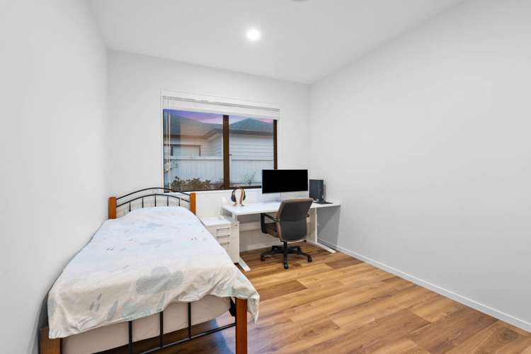 56 Siren Street Milldale_17