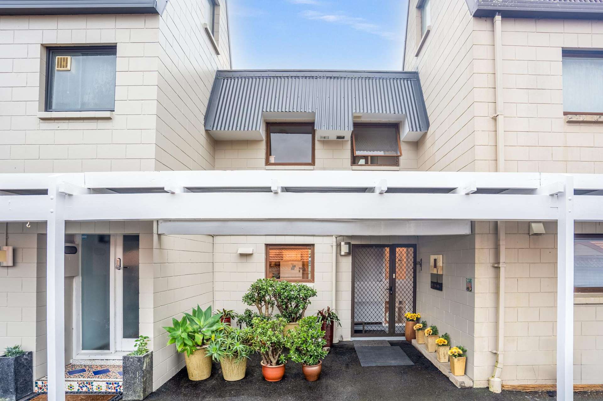 46b Mill Road Regent_0