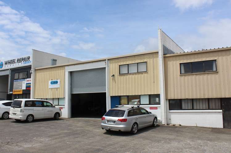 D/16 Andromeda Crescent East Tamaki_1