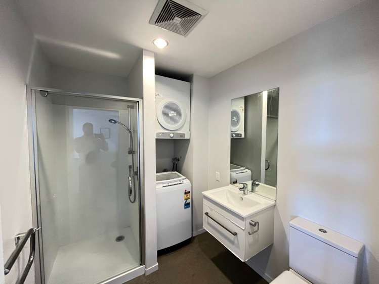 1405/20 Mccrae Way New Lynn_5