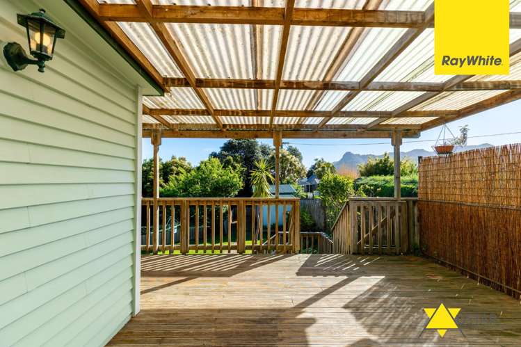 1121 Huia Road Huia_11