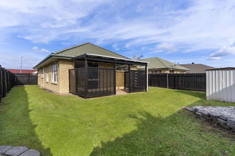 11 Fernbrook Close Burswood_16
