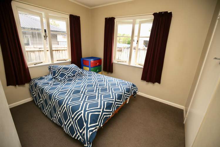 192 Fox Street Hamilton East_7