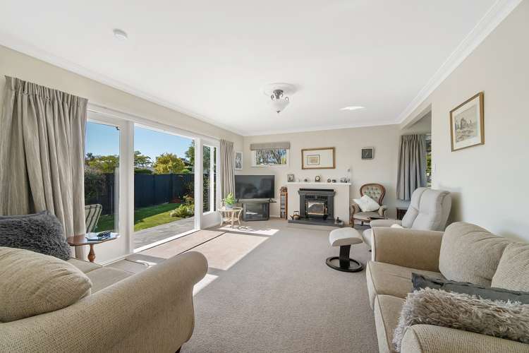 28 Dickens Street Stoke_10