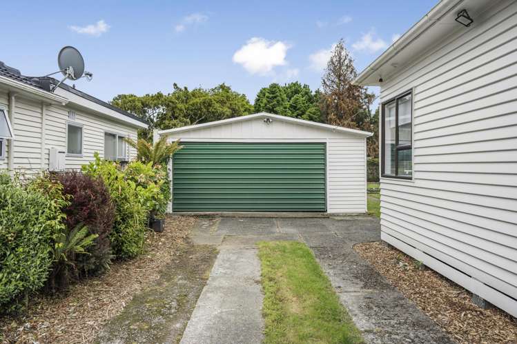 9 Poole Crescent Wainuiomata_13