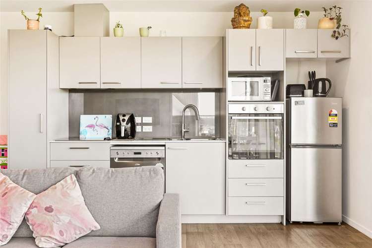 202a/160 Hobsonville Point Road Hobsonville_5