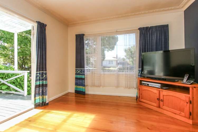 1 Te Kanawa Crescent Henderson_10