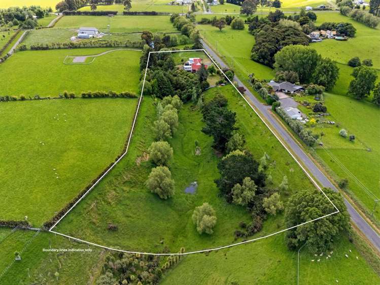 203 Fergusson Road Halcombe_32
