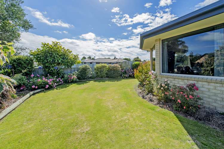 4 Devon Crescent Darfield_16