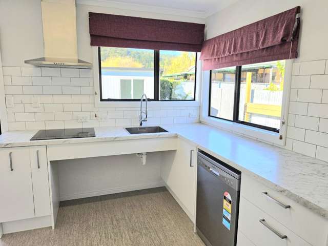 1/16B MacLean Street 1370_2