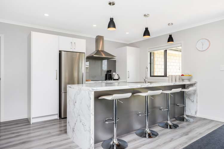 12 Kawariki Drive Baverstock_5