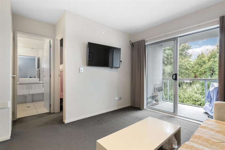 14/13 Plantation Road Wanaka_5