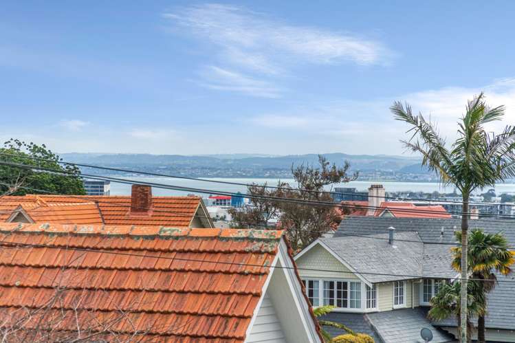 4 Castle Drive Epsom_25