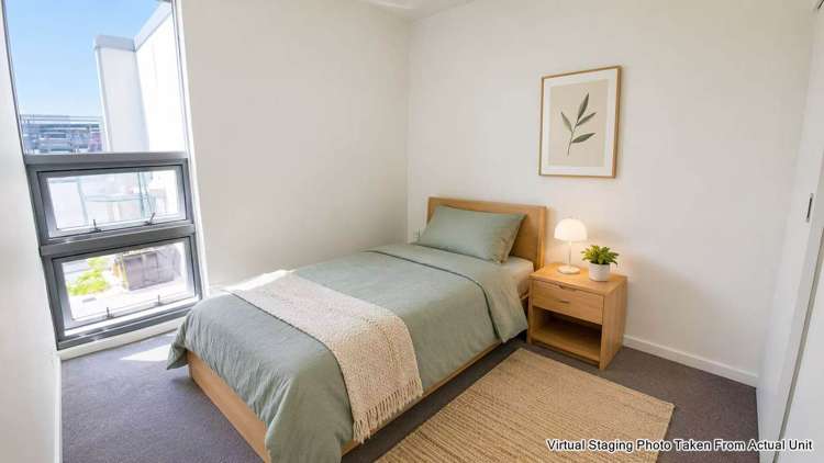 510/2 Beach Road_5