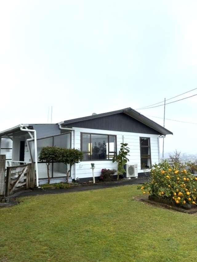 Stunning 3-Bedroom Rural Property