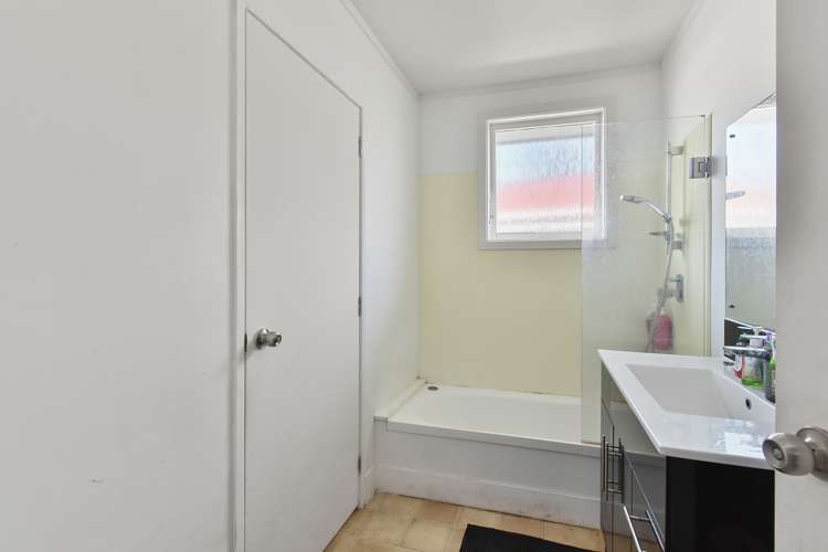 19 Swallow Drive Manurewa_15