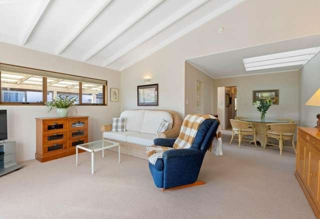 8 West Hoe Road 1627_2