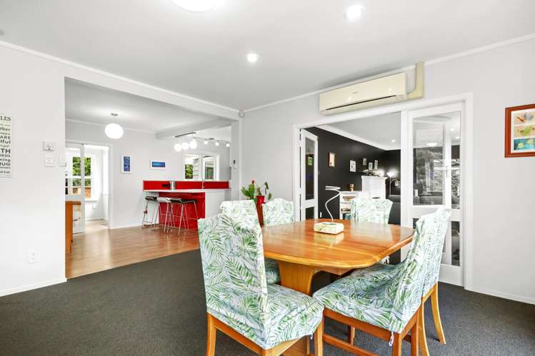 33 Chester Road Tawa_10