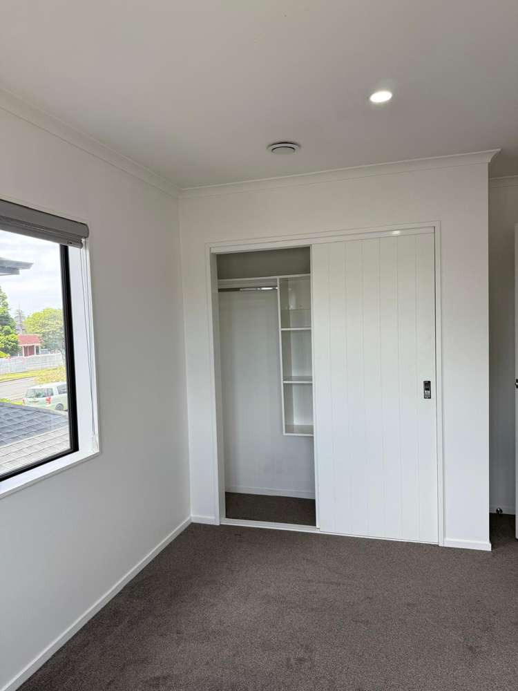 183A GRAY AVENUE Papatoetoe_16