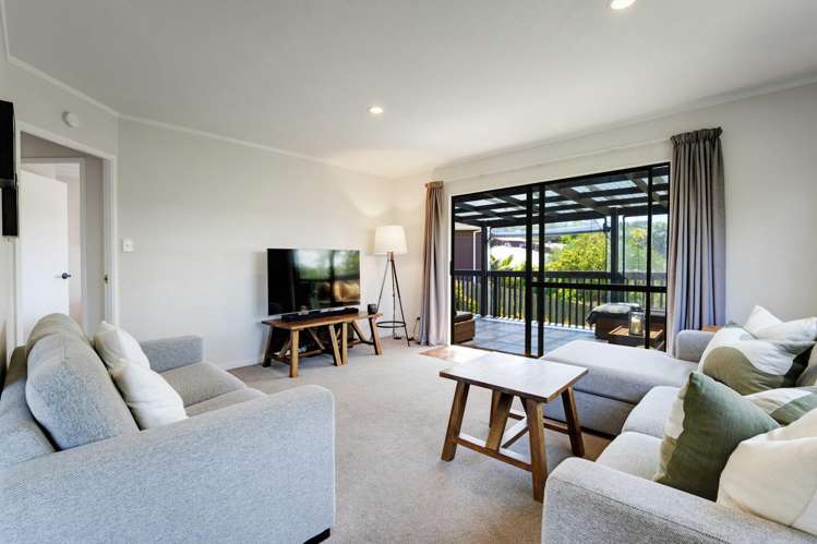 2/16 Heathglen Place Bayview_6