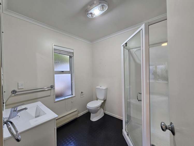 14 Alpine View Hokitika_18