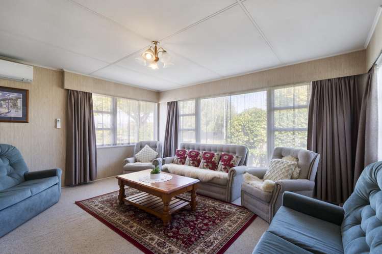 249 Vogel Street Roslyn_15