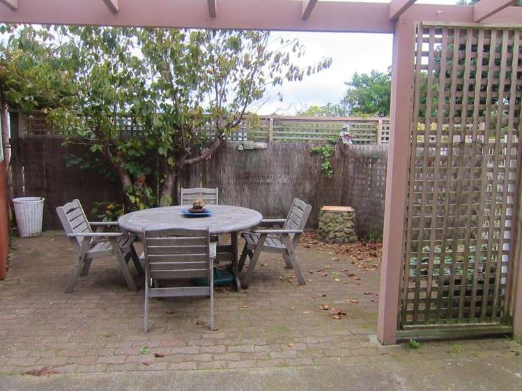 63 Ngapaki Street Waikanae Beach_18