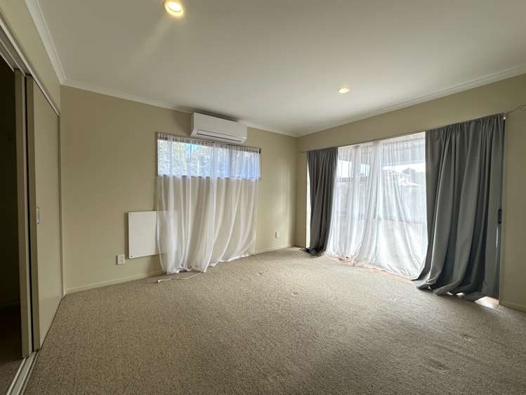 13 Brunswick Rise Mangere_12