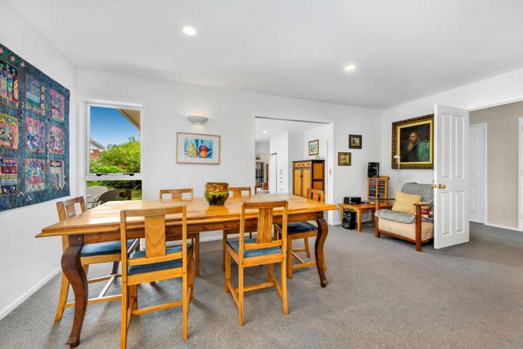 15 Janet Street Sunnyhills_4