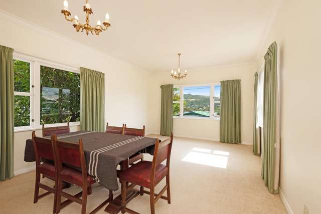 21 Firth Terrace Karori_3