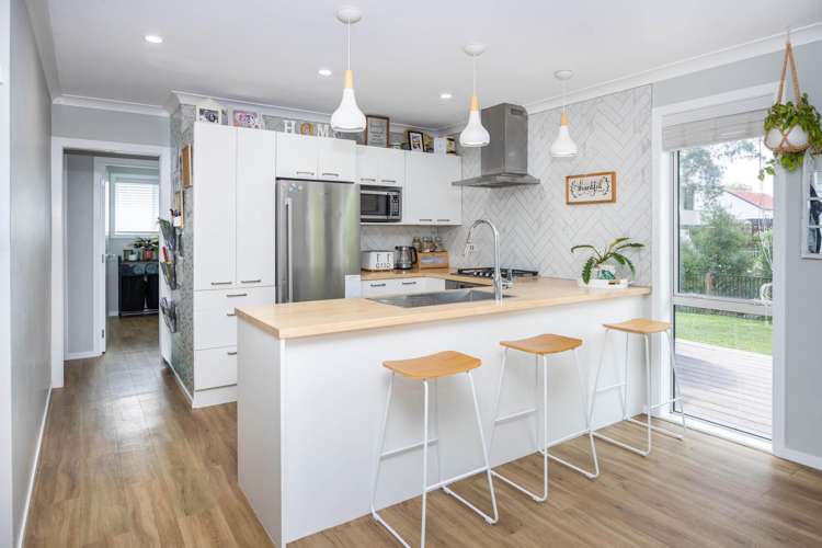 90 Ranui Street Dinsdale_8