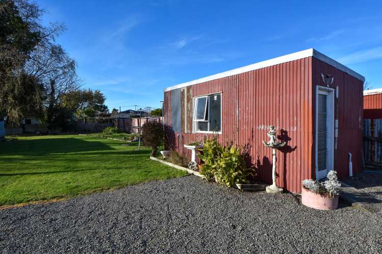 237a High Street North Carterton_15