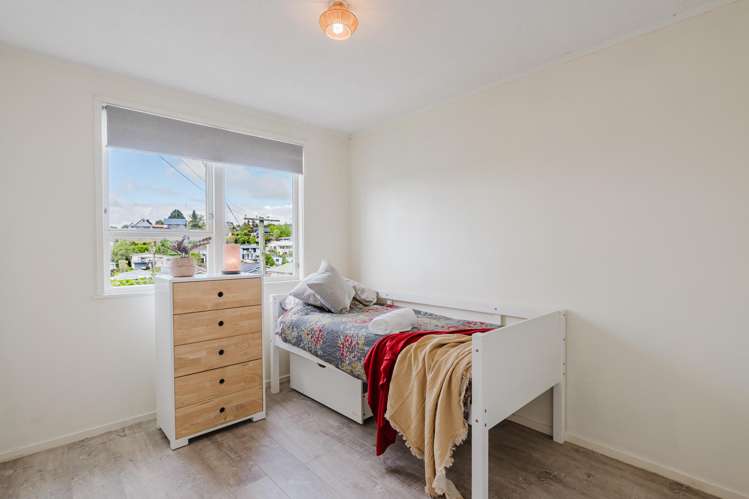 174 Whatawhata Road Dinsdale_11