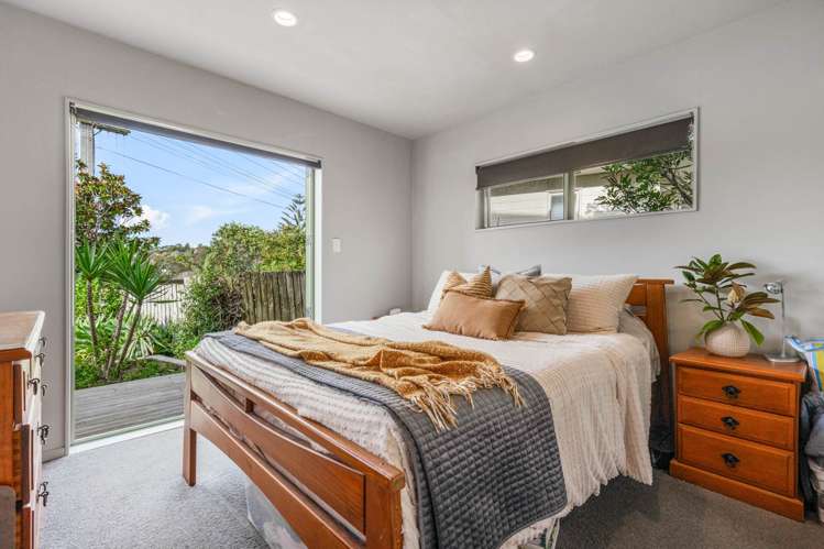 1/369 Whangaparaoa Road_5