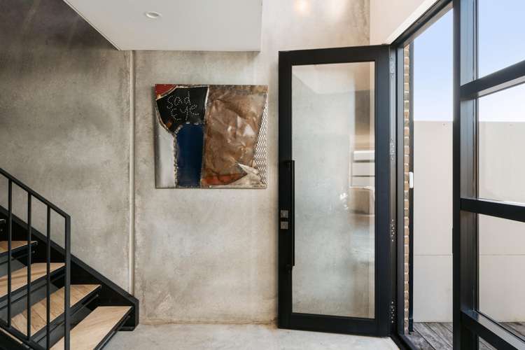 212 Marine Parade_5