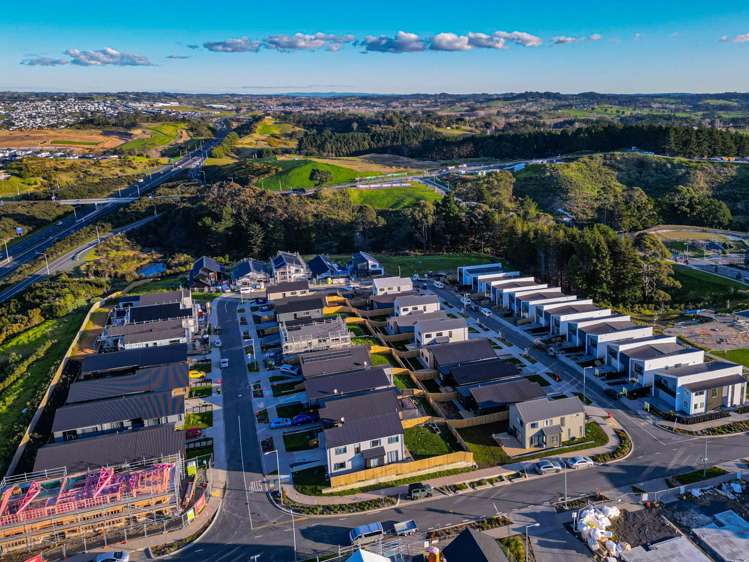 2 Paparahi Place Wainui_14