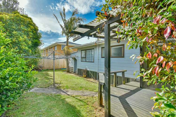 1/7 Huber Street Manurewa_12