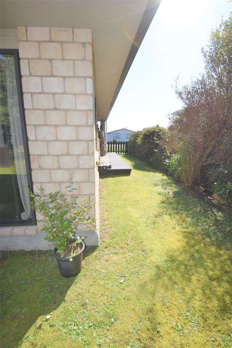 148 Davie Street Hokitika_15