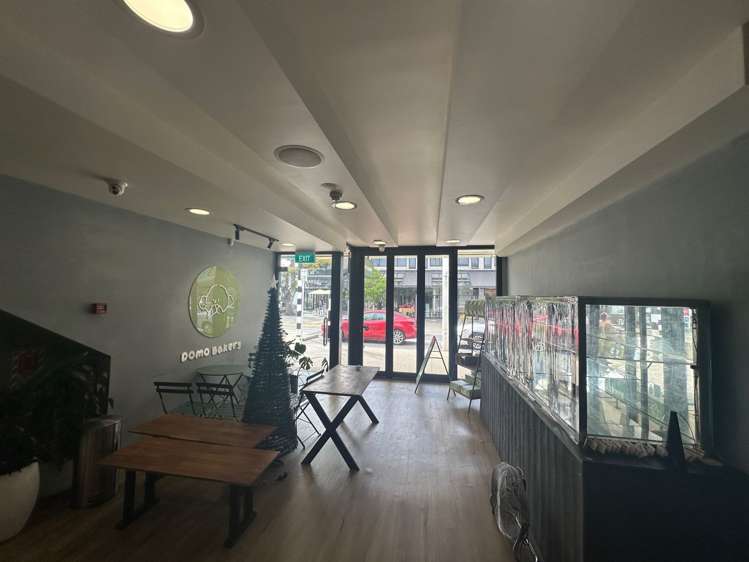 90 Hurstmere Road Takapuna_4