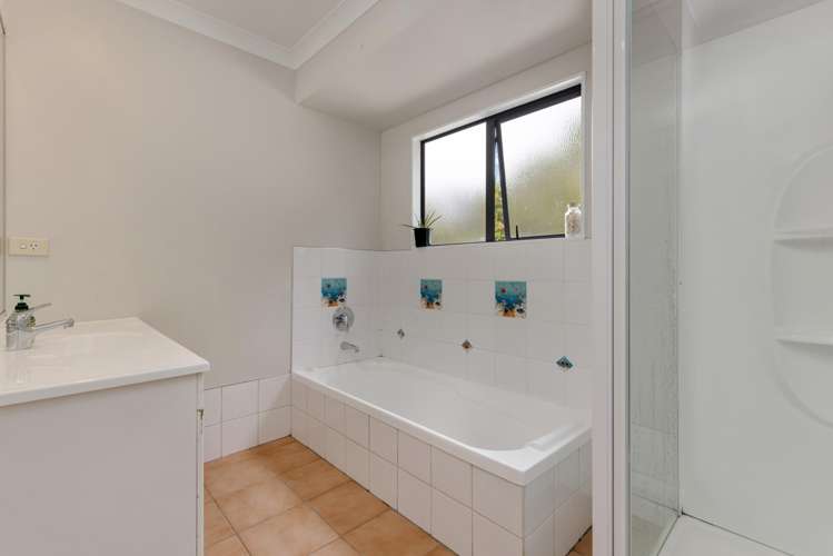 461 Ponga Road Opaheke_16