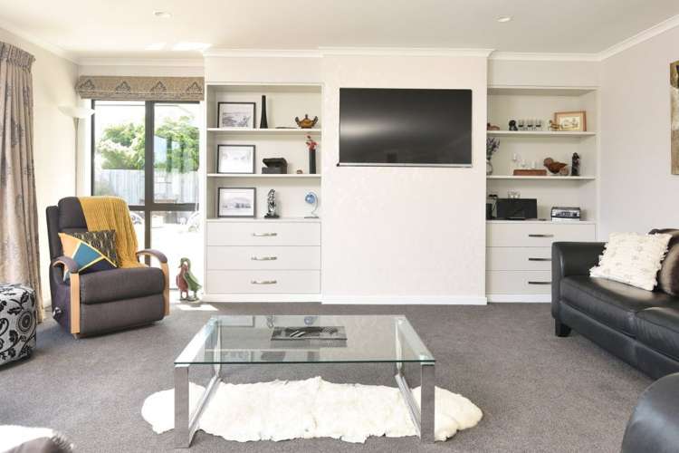 6 Goldrich Grove Netherby_6